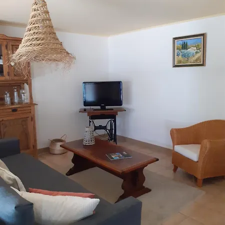Bienvenue Lili Chateauneuf-de-Gadagne